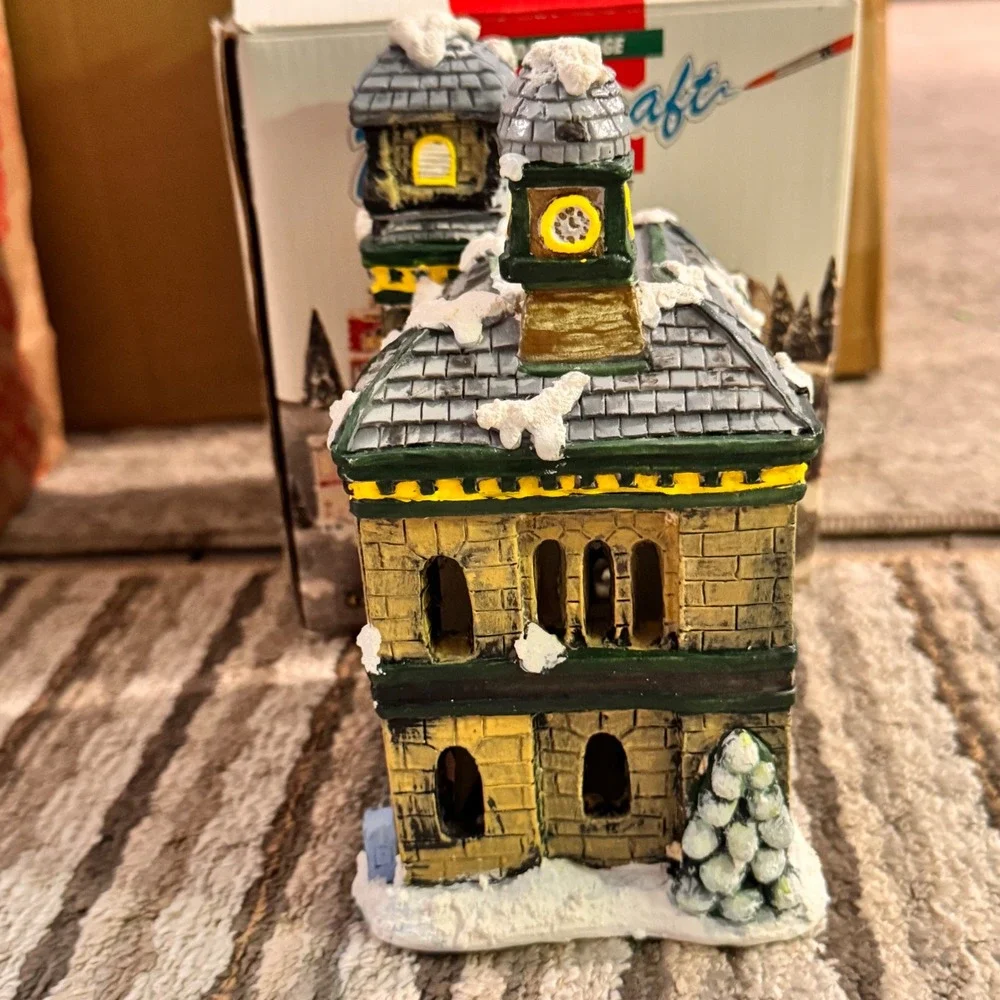 Plastercraft Holiday Village US Post Office Building Collectible Snow Dusted‎